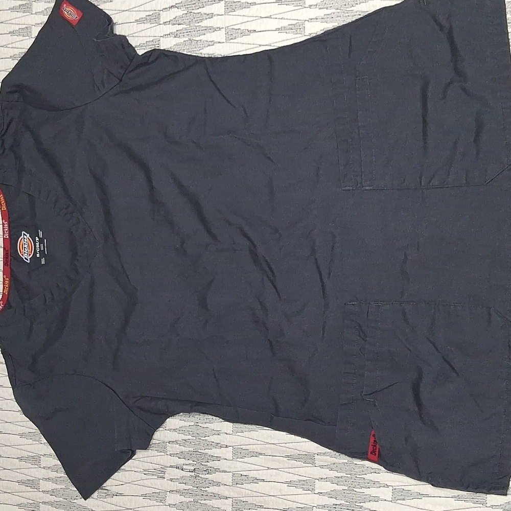 Dickies Charcoal Gray Scrub Top - Picture 4 of 8